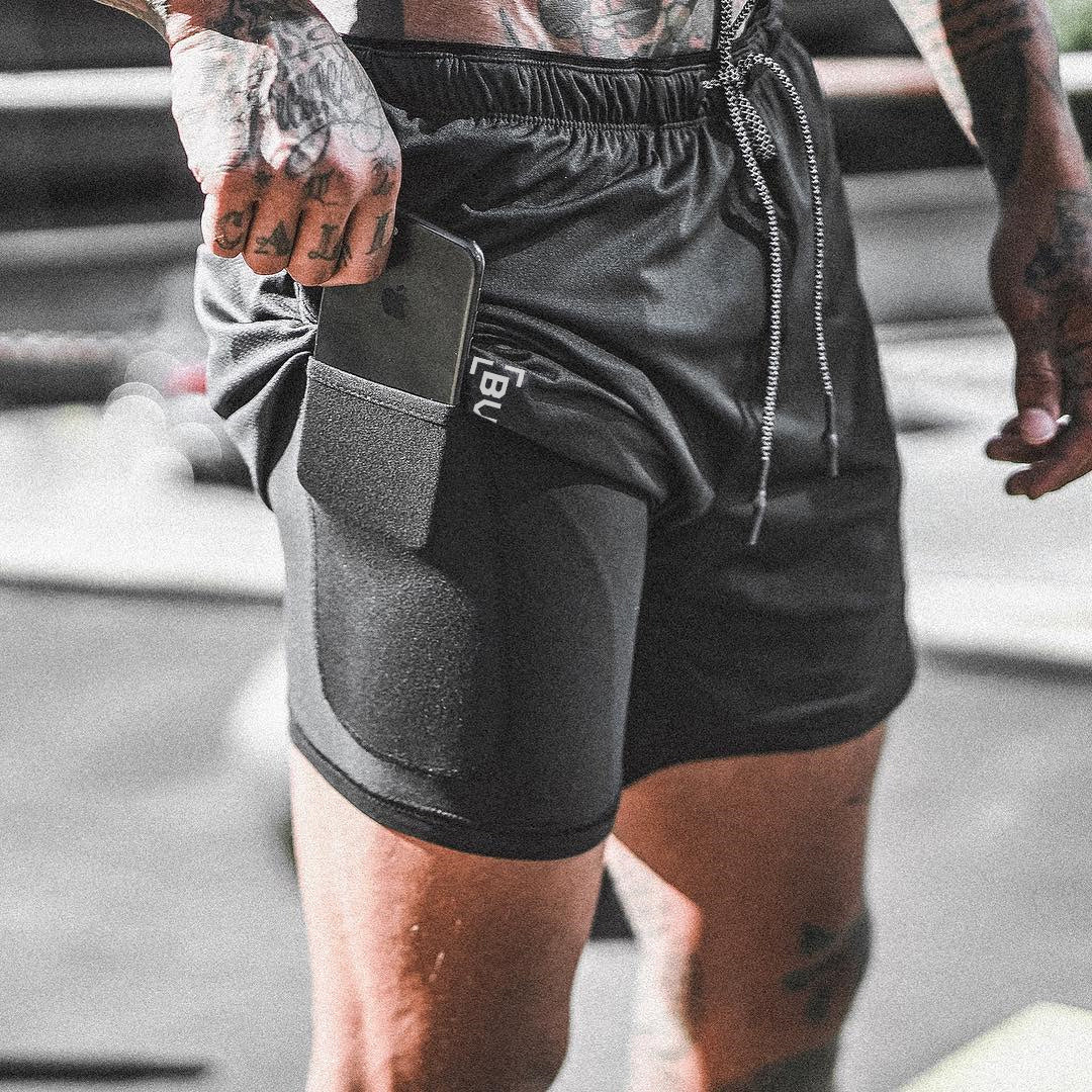 Pocket Compression Shorts - FlexFinds